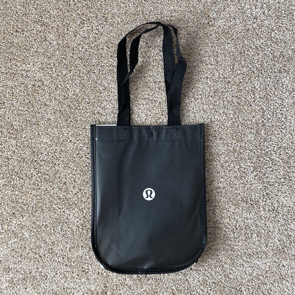 Lululemon Reusable Tote Bags (2) - Picture 10 of 14